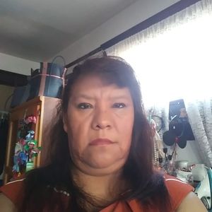 Meet your Posher, Crispina